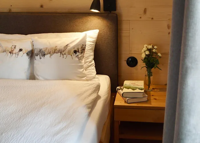 Heuhaus アパート *